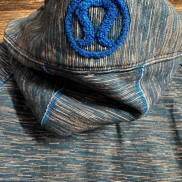 Lululemon Athletica Define Blue and Gray Fitted Zippered Sweatshirt WORN - Picture 5 of 8